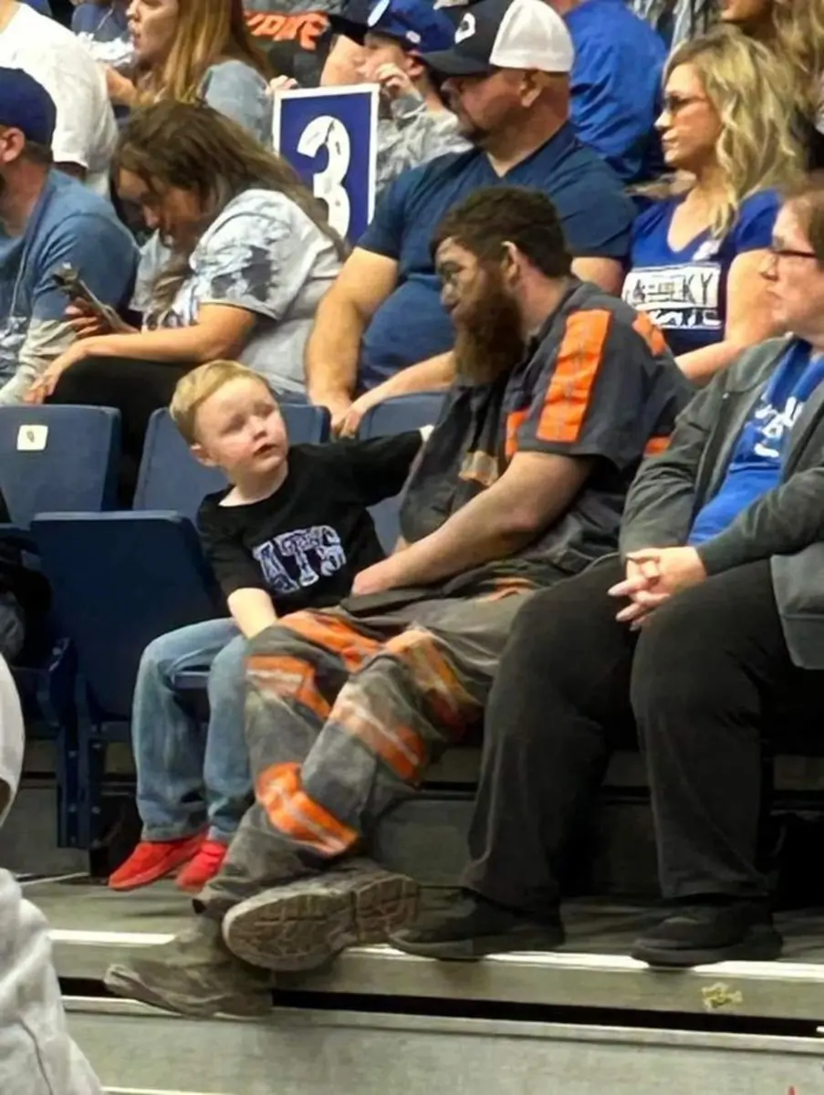 Viral Photo Of Dad At Basketball Game Turns Heads Online